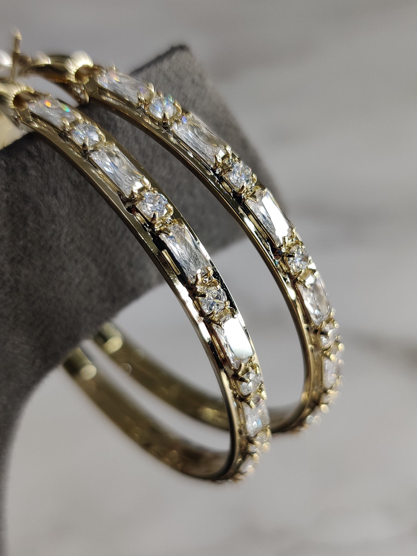 Daisy Hoops Small, Gold