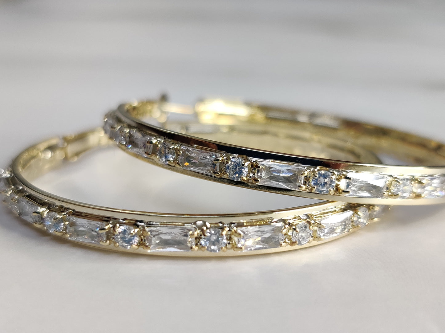 Daisy Hoops Small, Gold