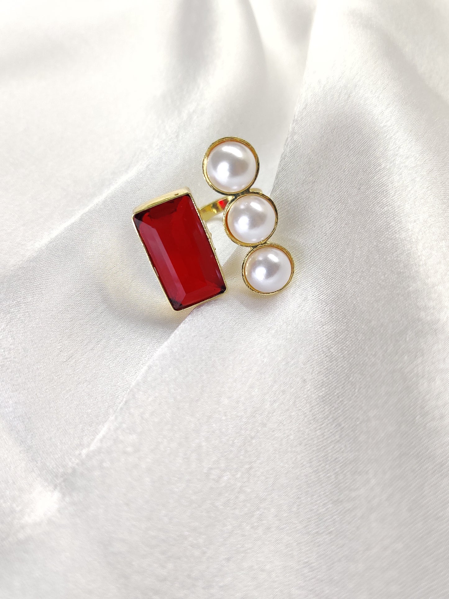 Kara Ring, Ruby