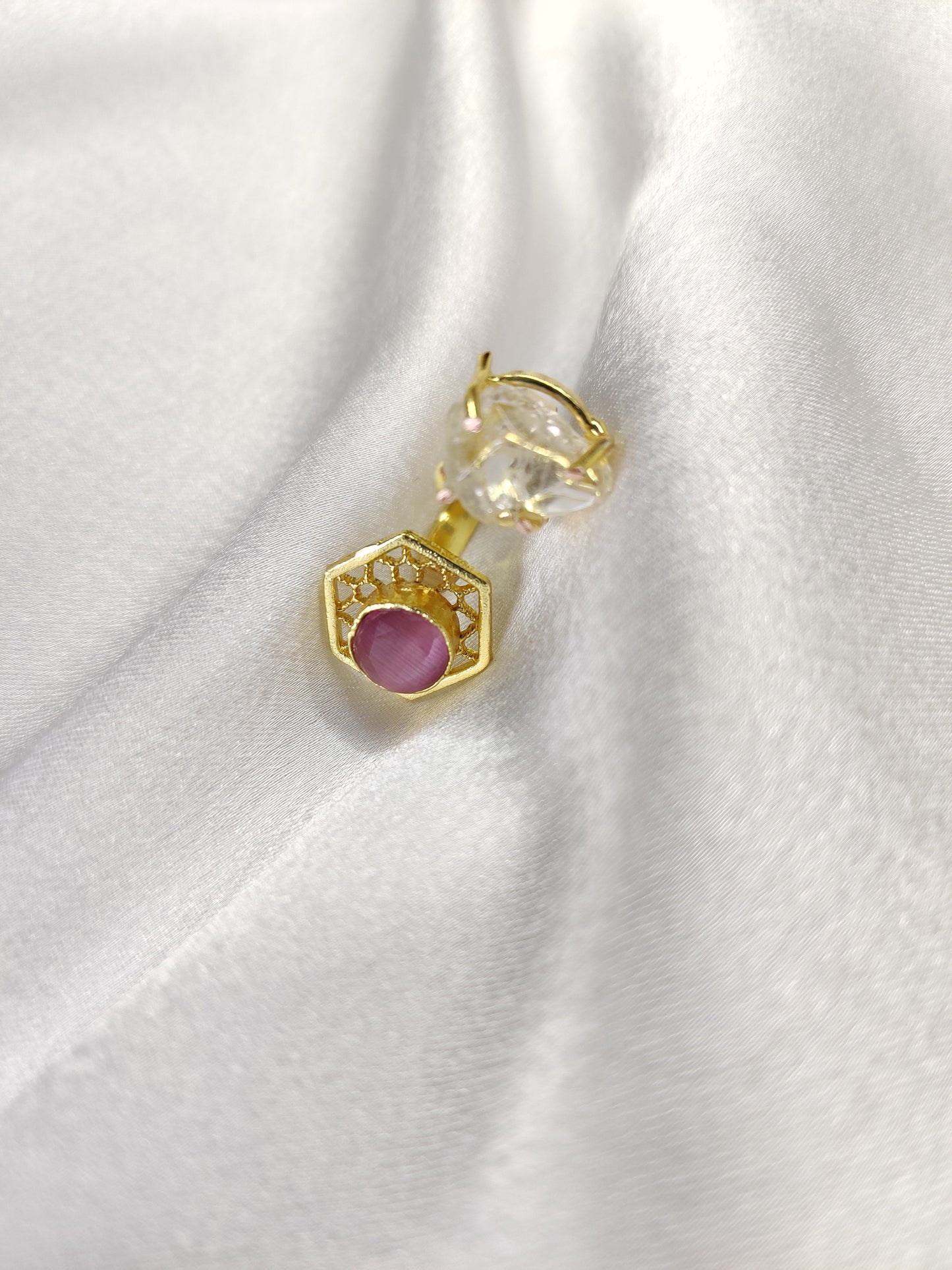 Crisaa Ring, Ruby