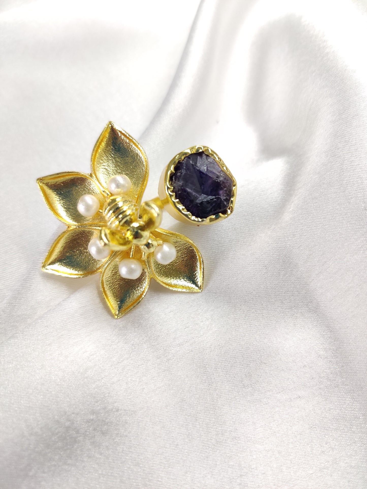 Gina Bee Ring, Toumaline
