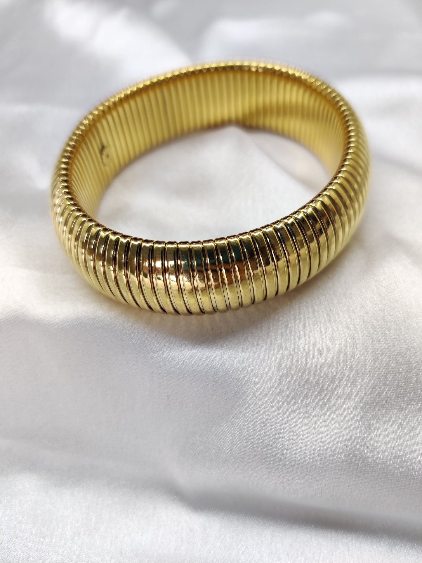 Single Band Bracelet-Gold