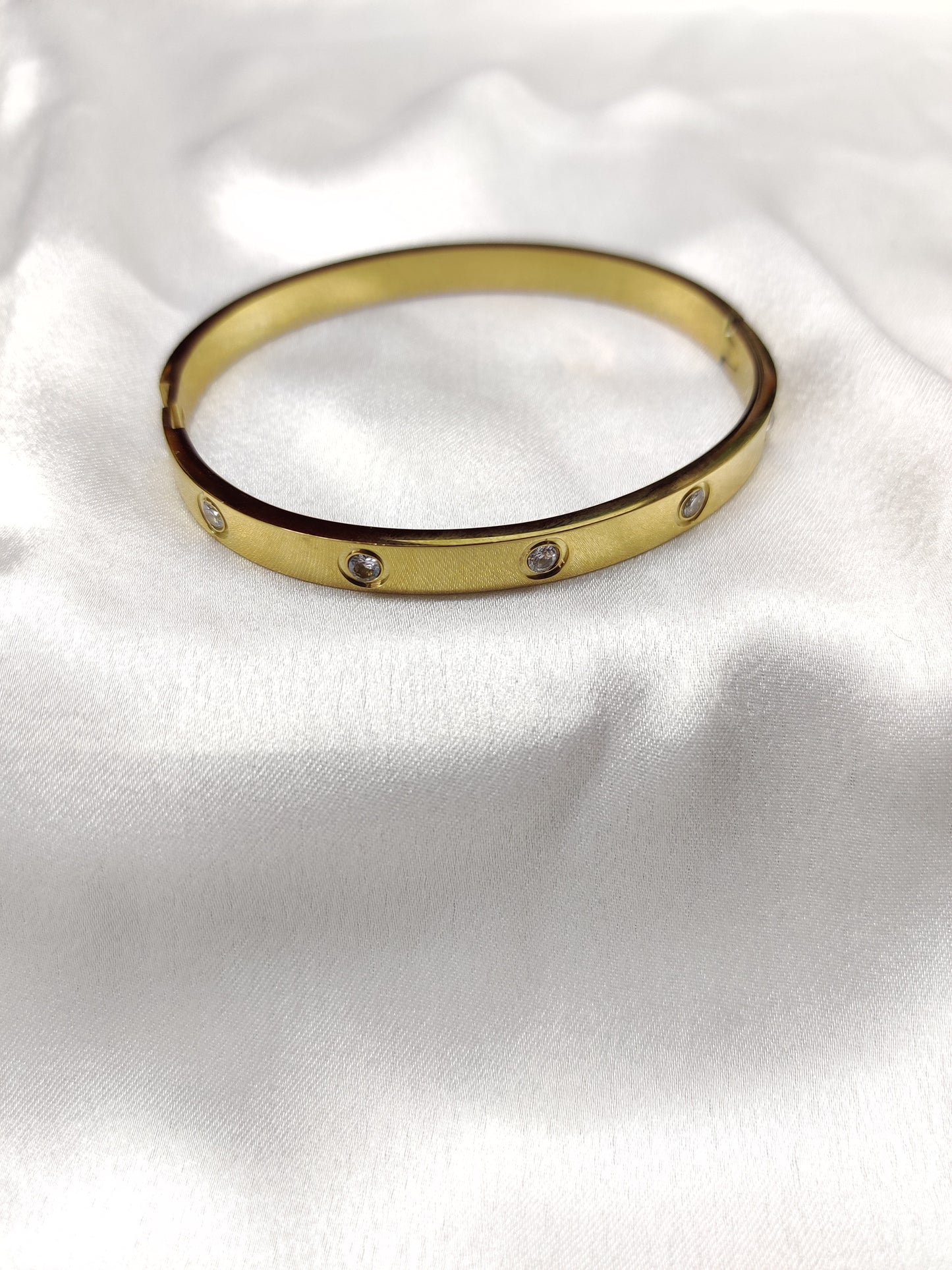 Minimal Stones Bracelet-Gold