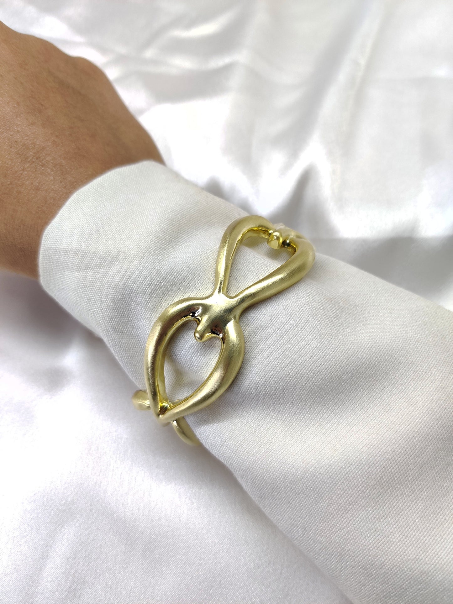 Sia Oversized Cuff Bracelet