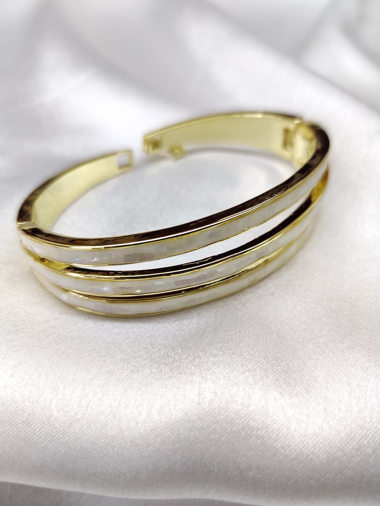 Shell Bracelet