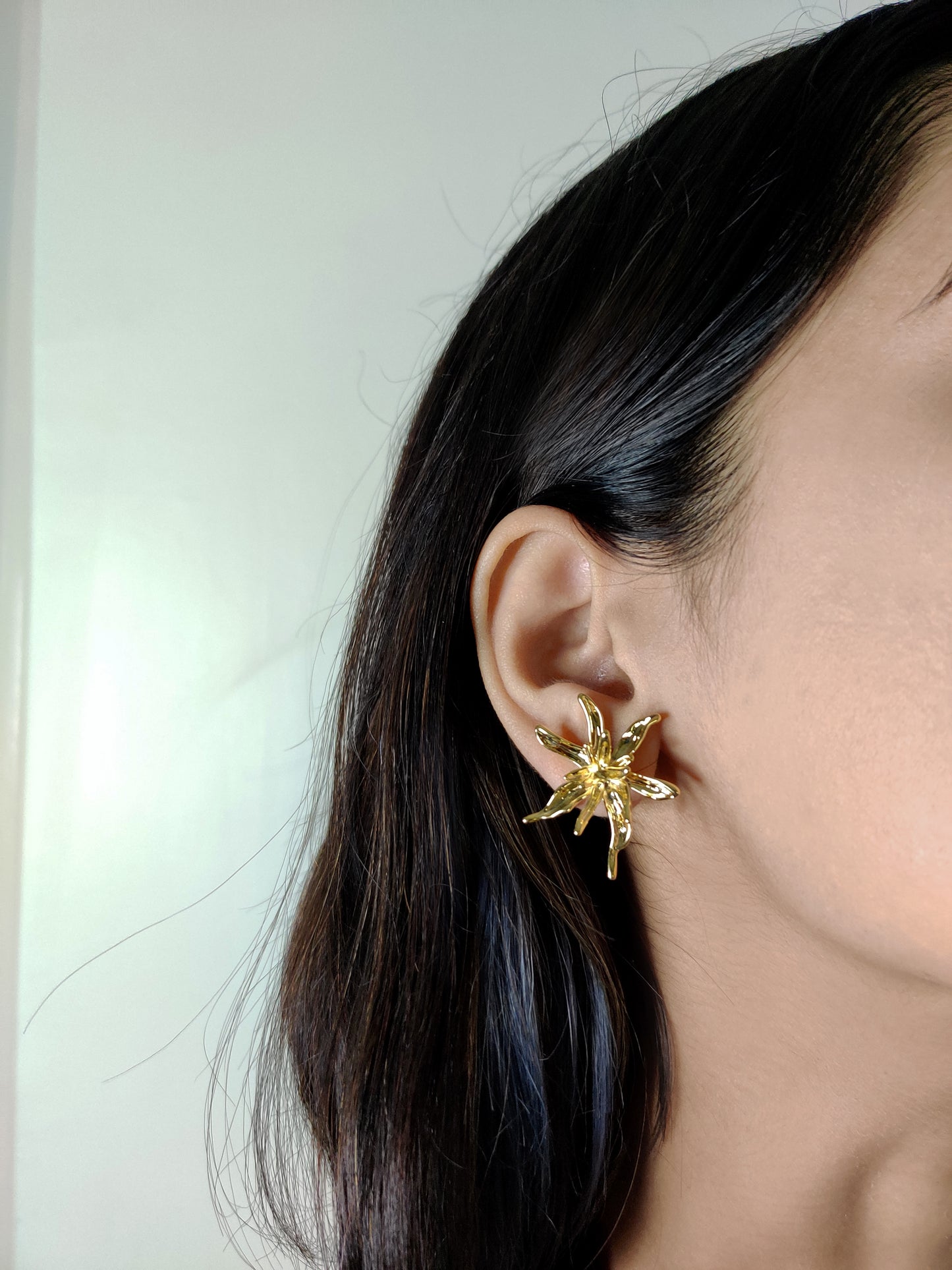 Coral-Pearl Studs