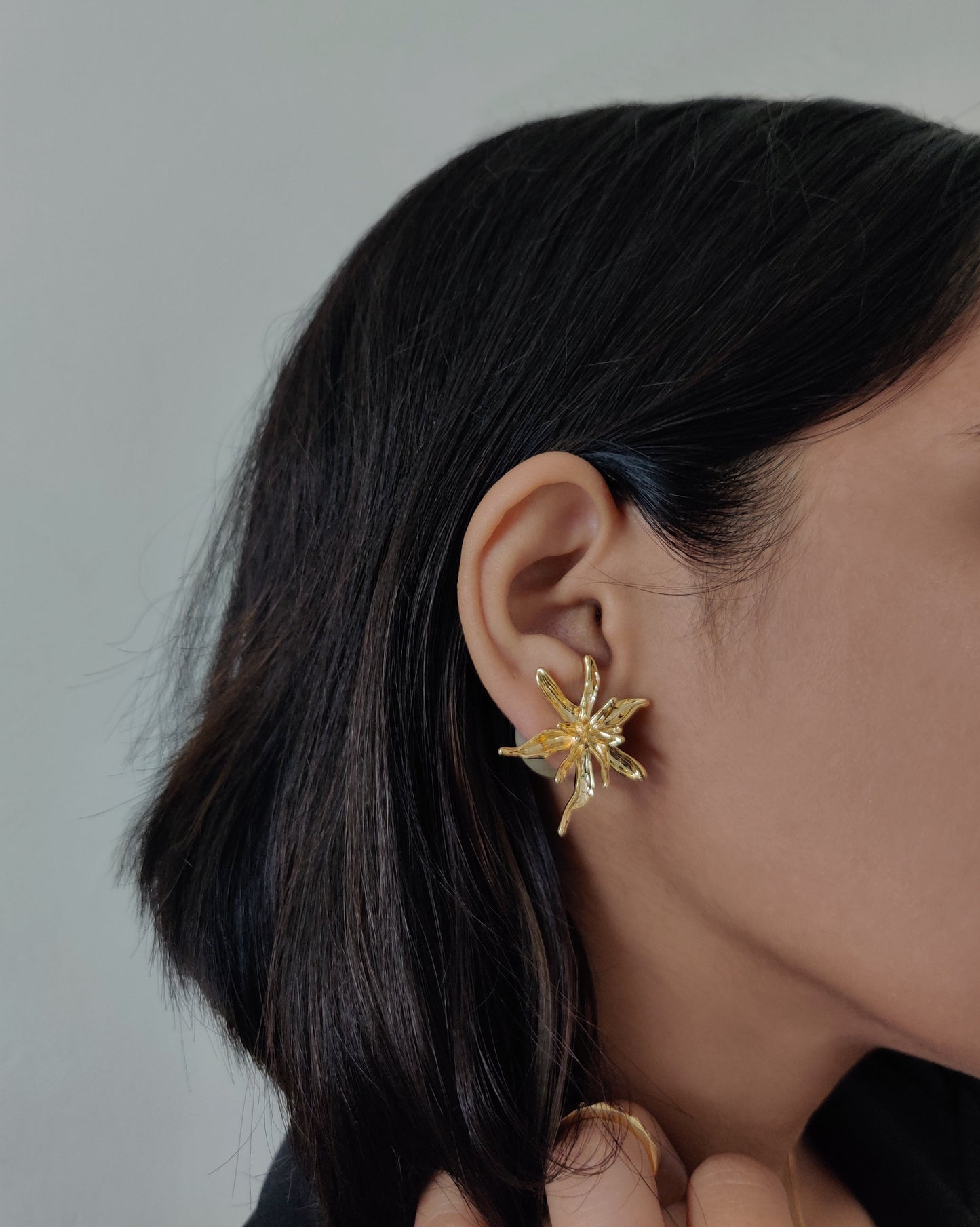 Coral-Pearl Studs