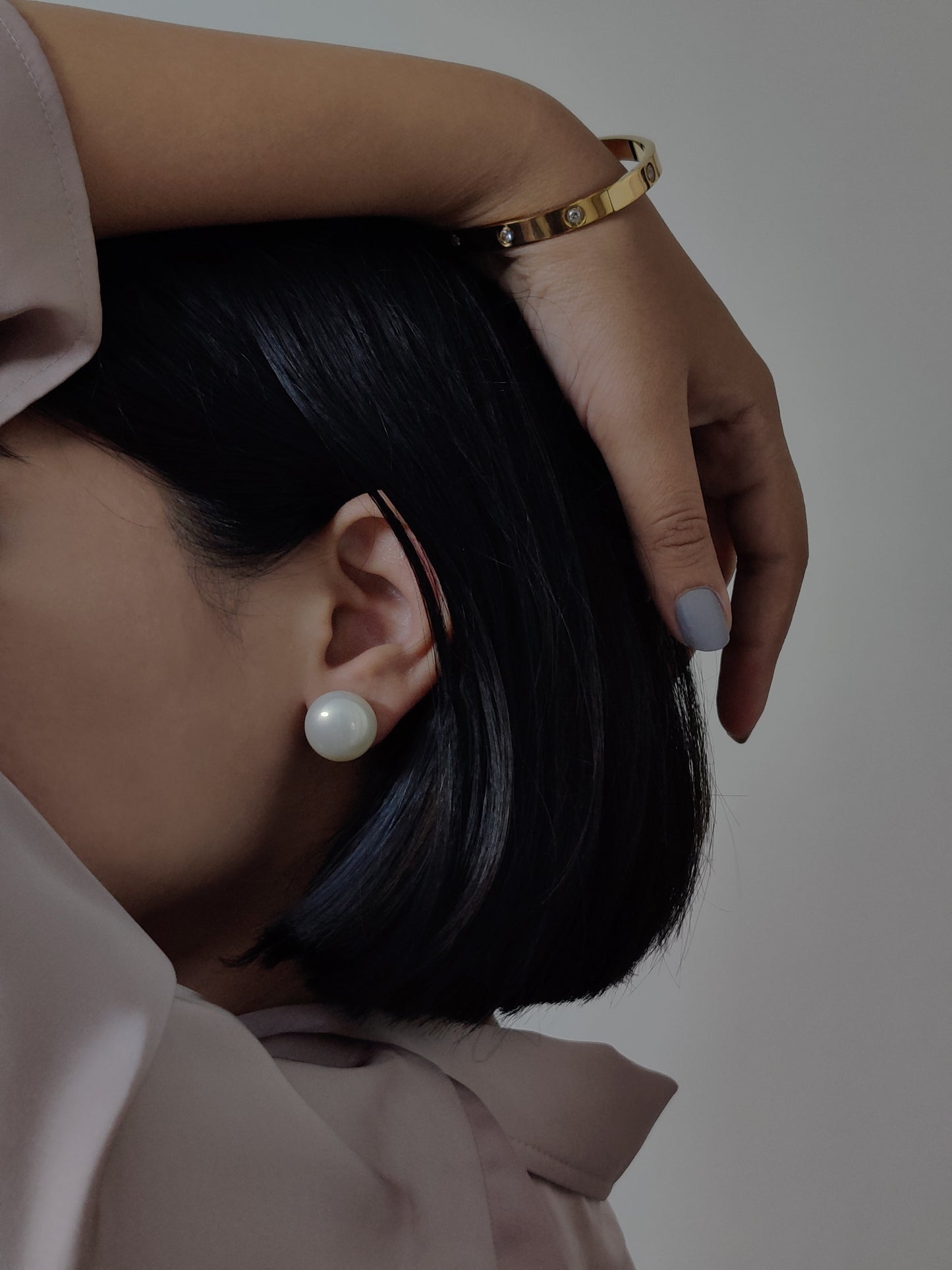 Pearl Studs