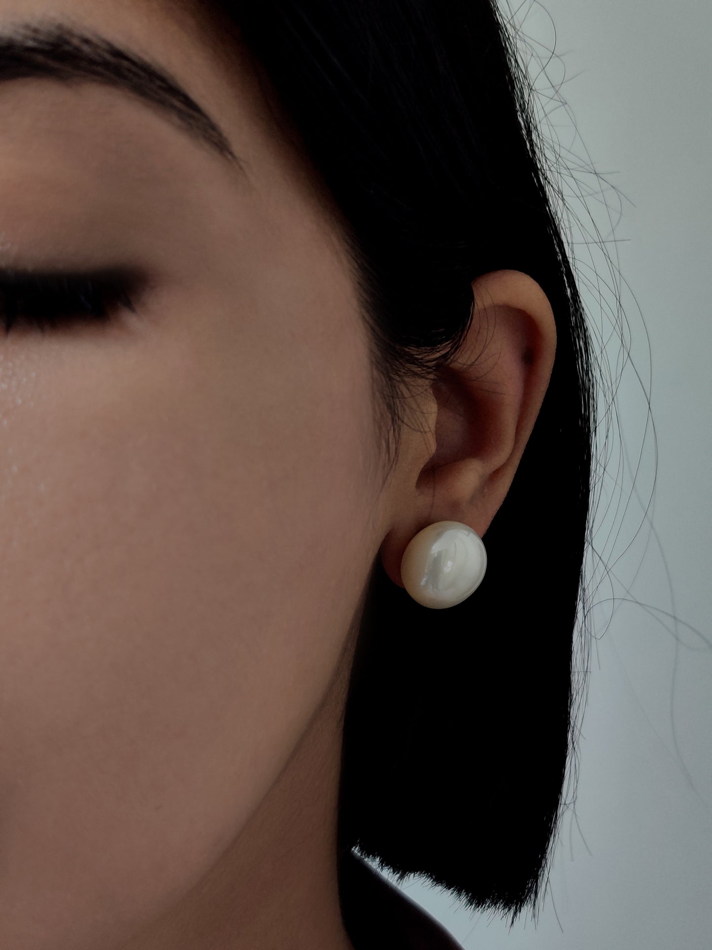Pearl Studs