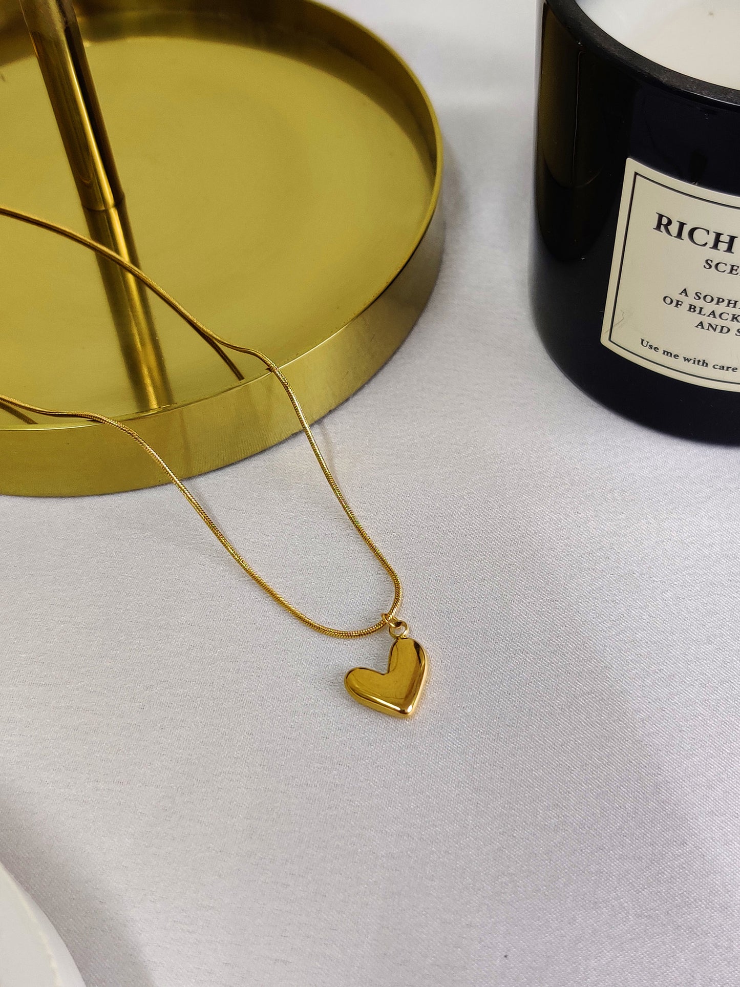 Thea Necklace