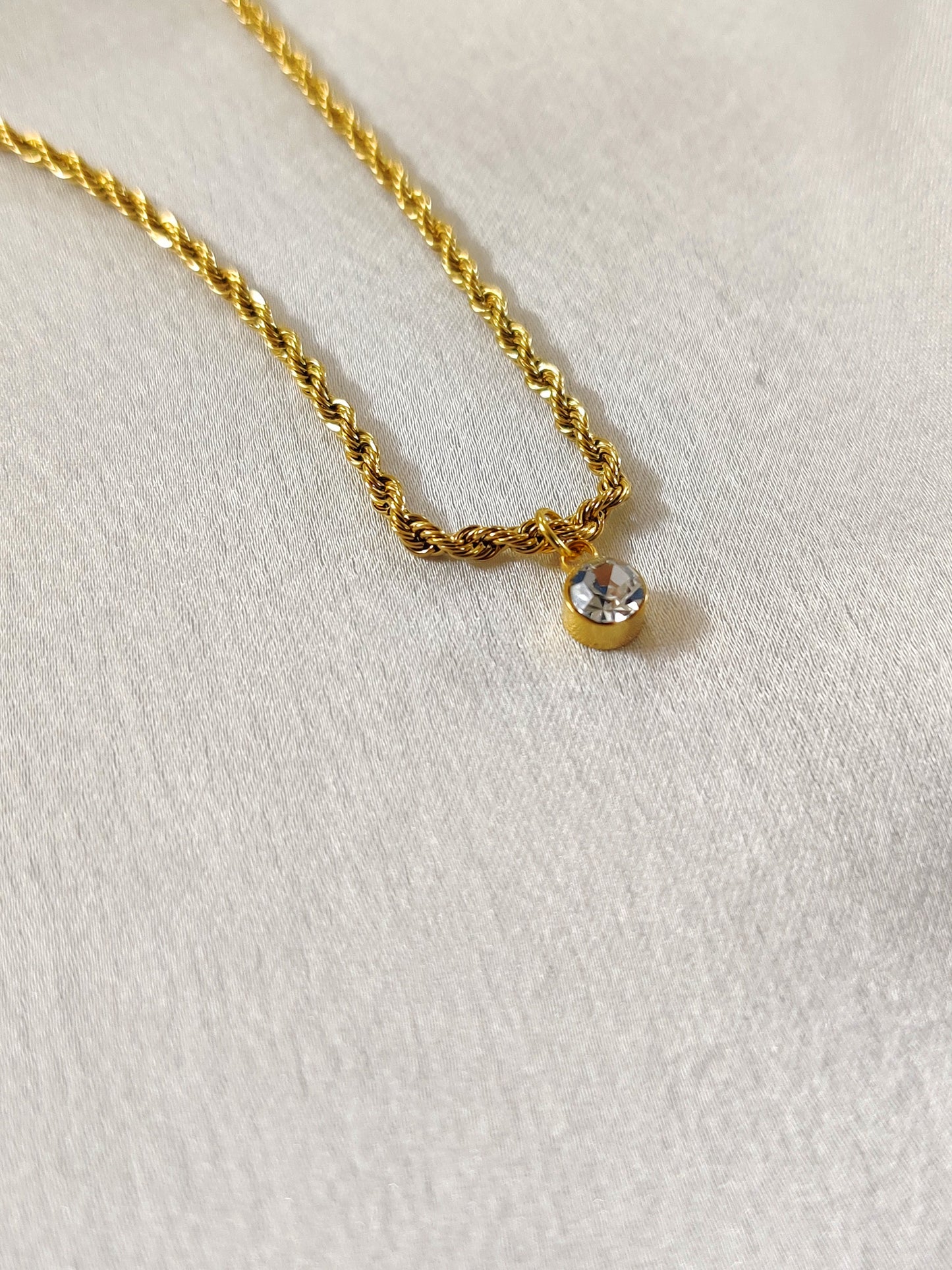 Stone Knot Necklace