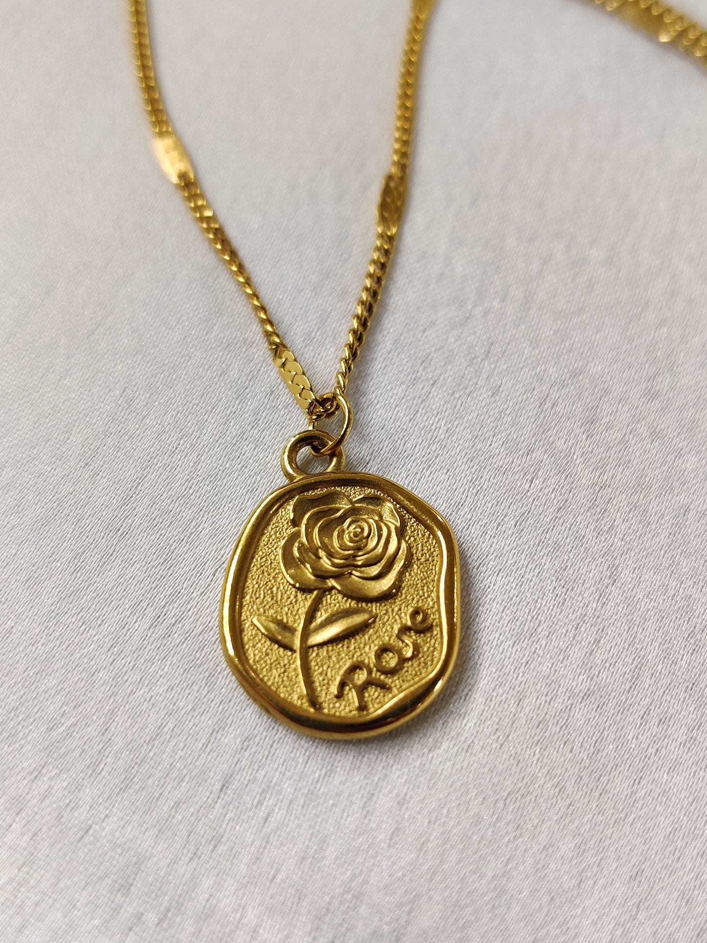 Rose Necklace
