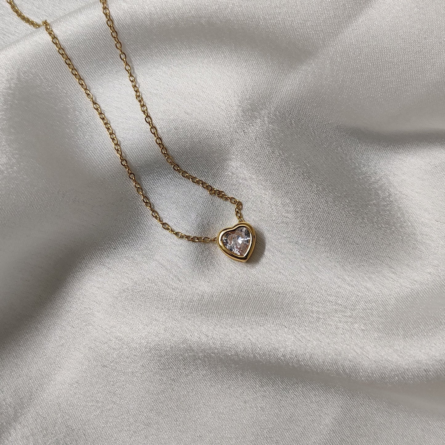 Liana Necklace- White