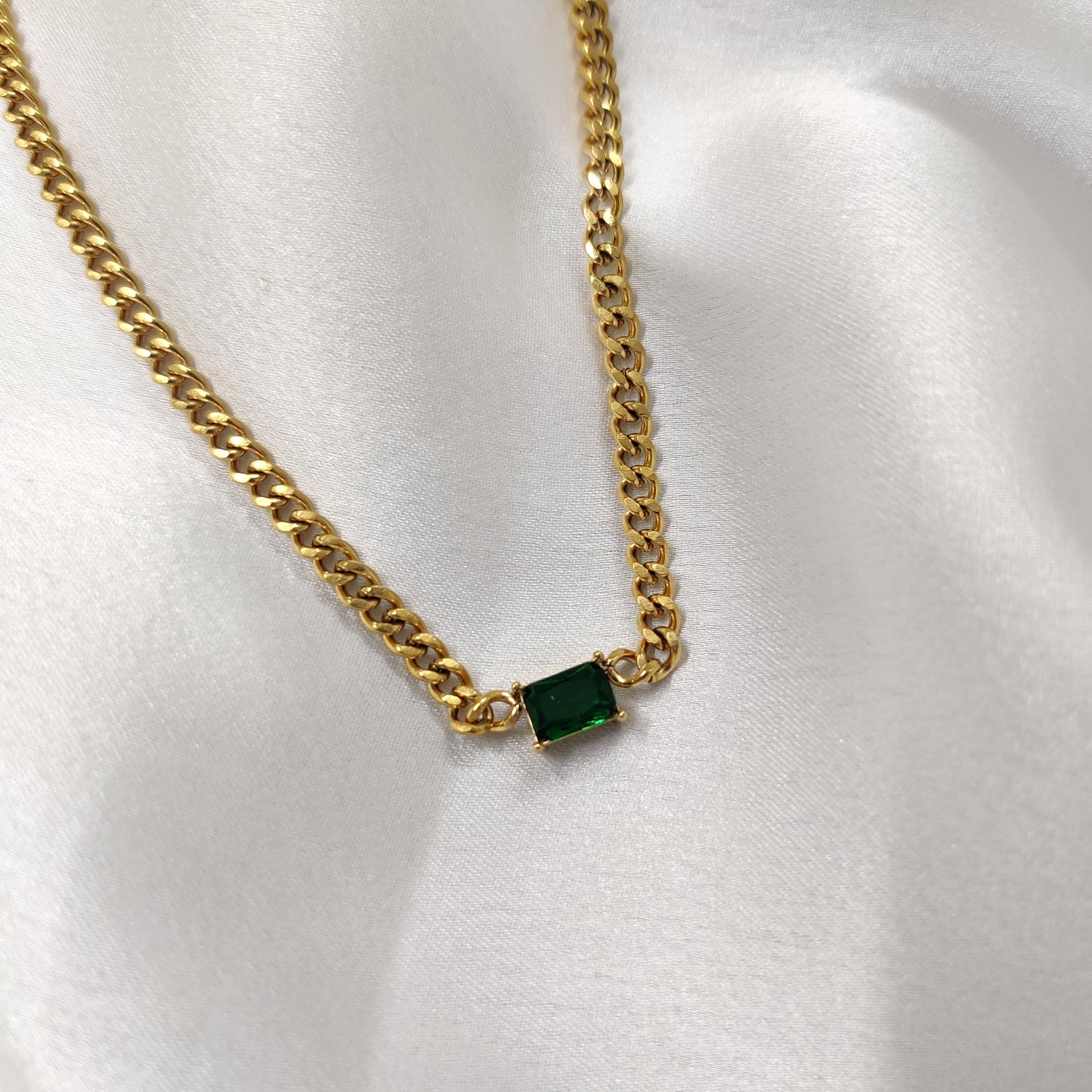Lola Emerald Necklace