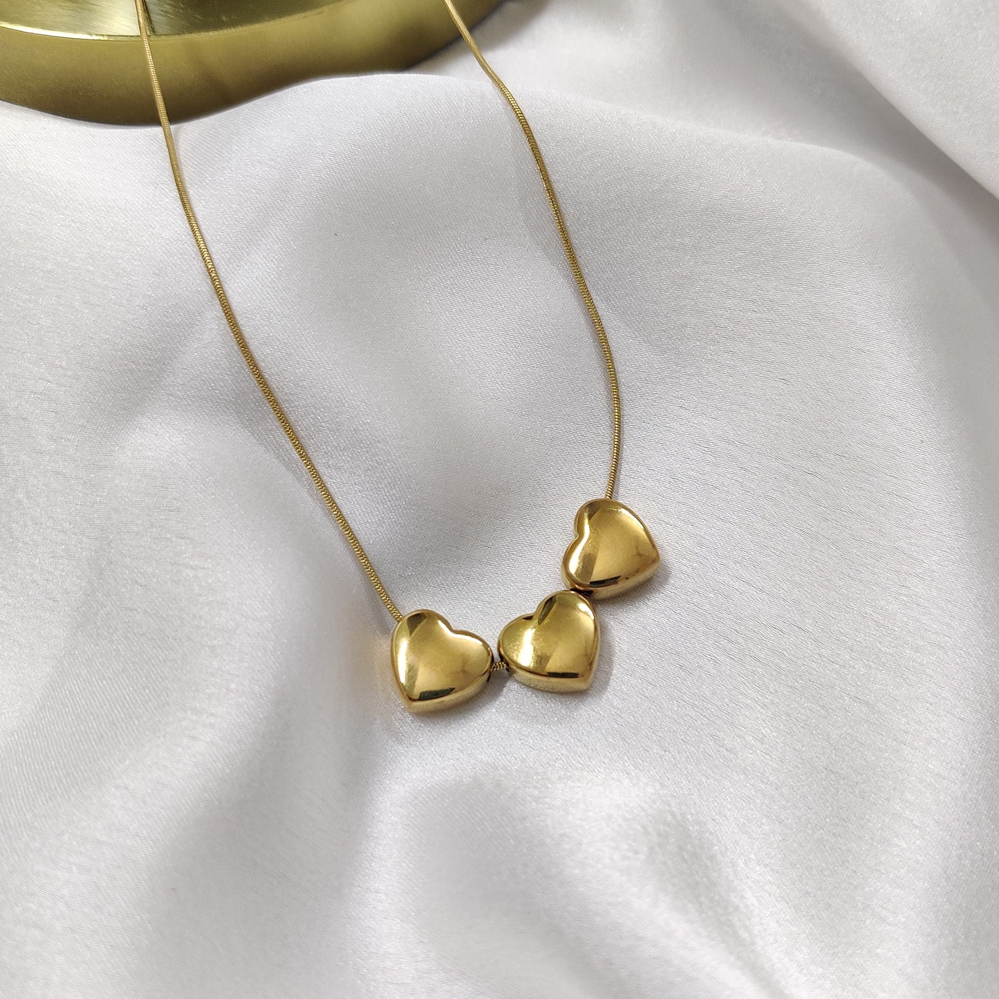 Isla Necklace