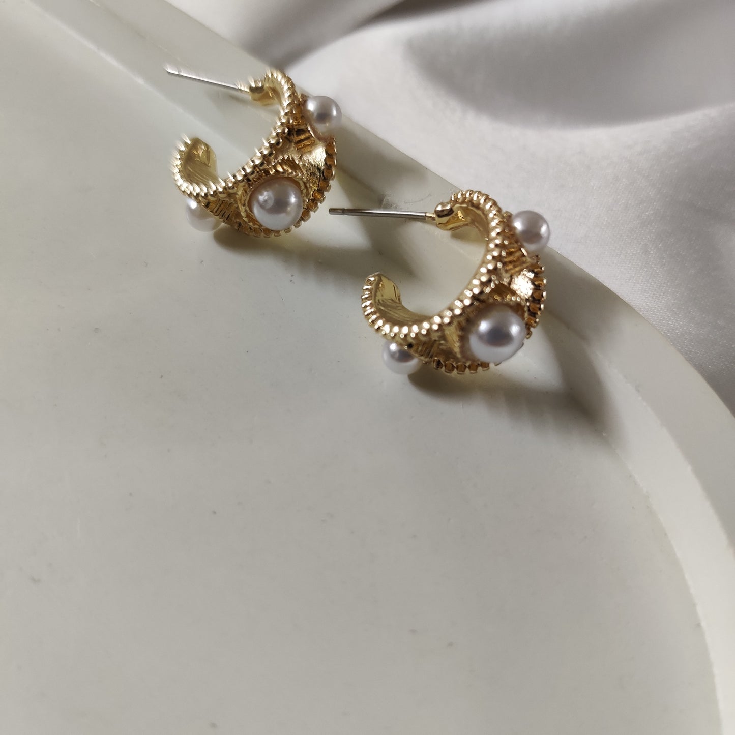 Gwen Earrings