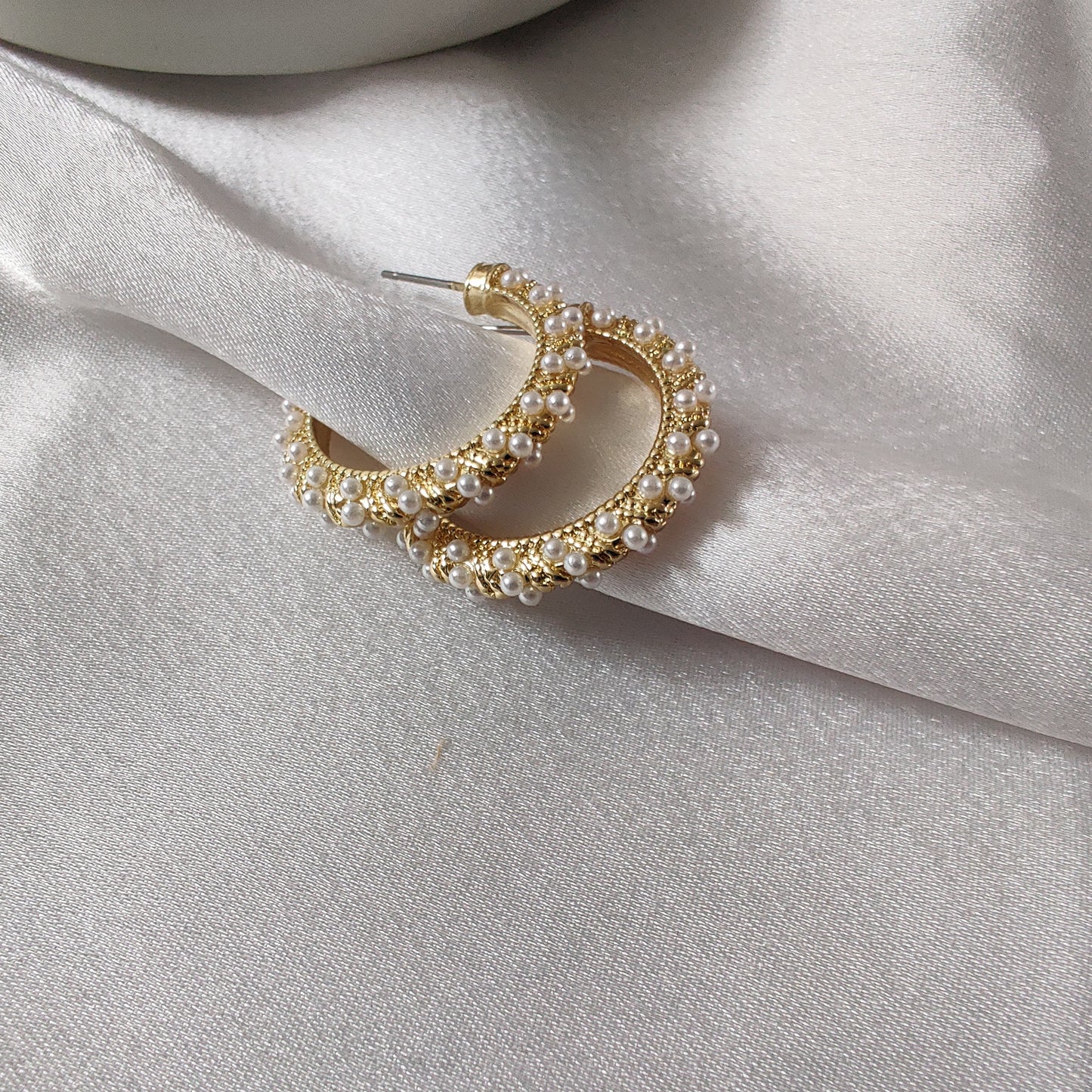 Ina Pearl Earrings