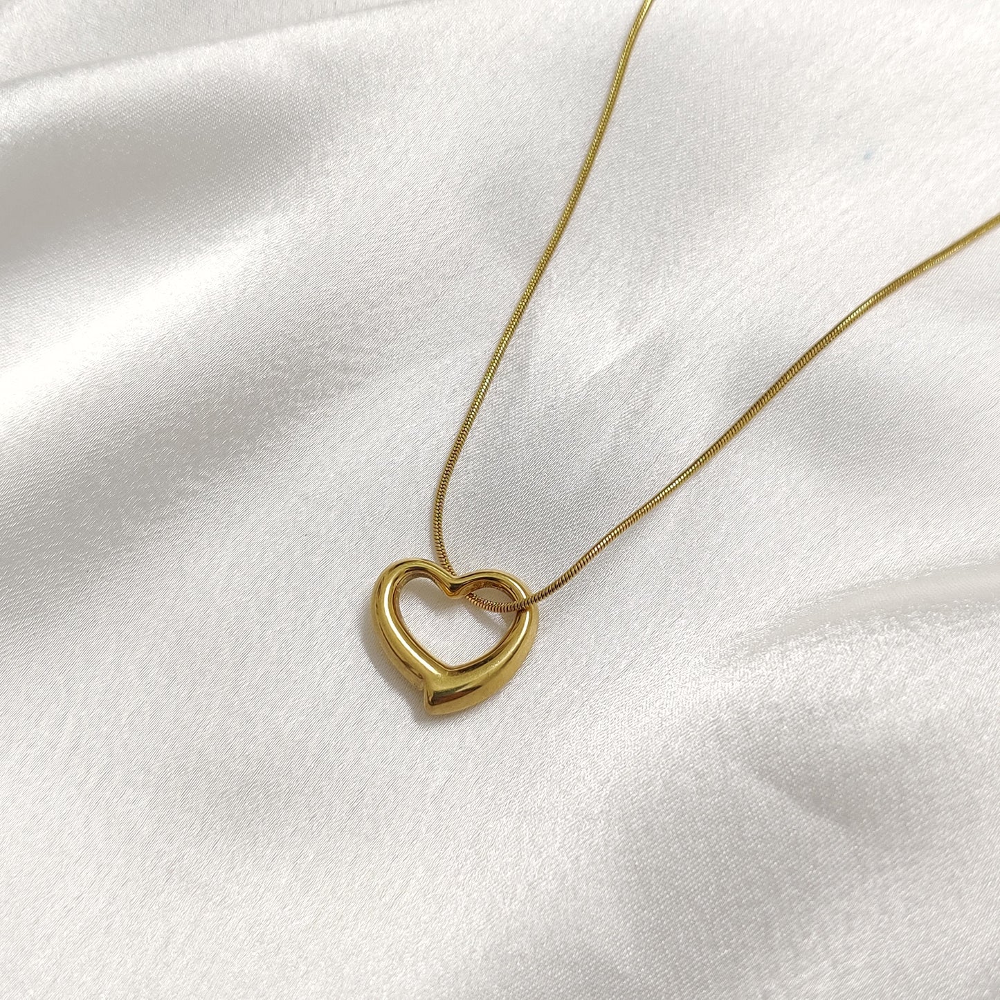 Piper Necklace