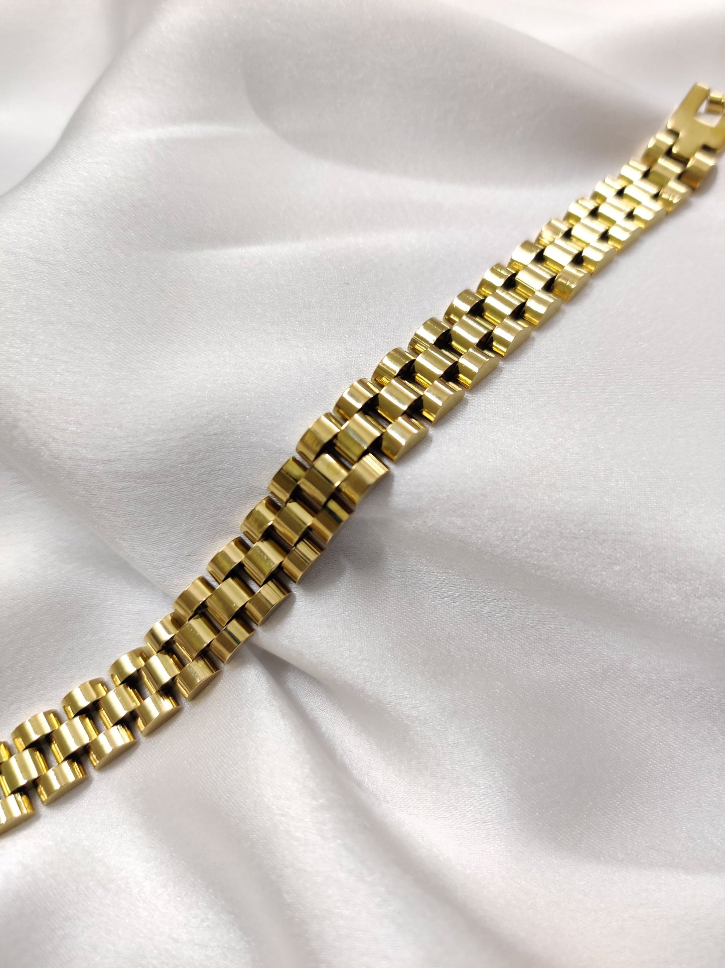 Lila Link bracelet