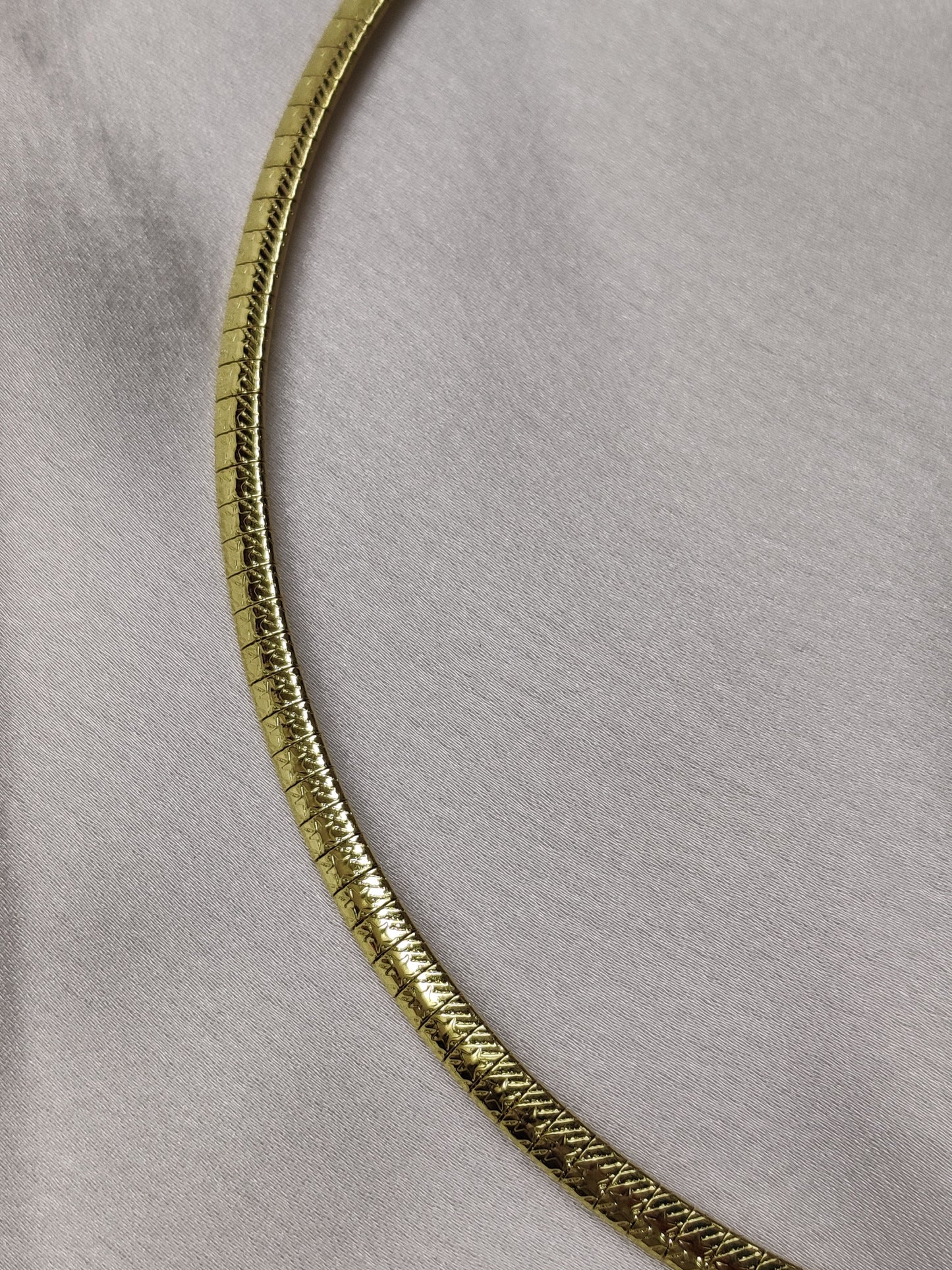 Hasli Necklace - Gold