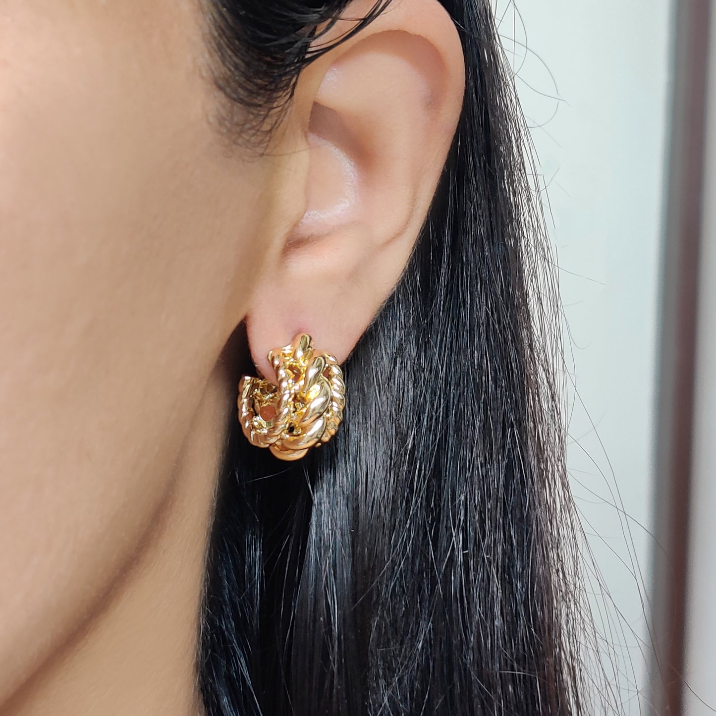 Yael Hoop Earrings
