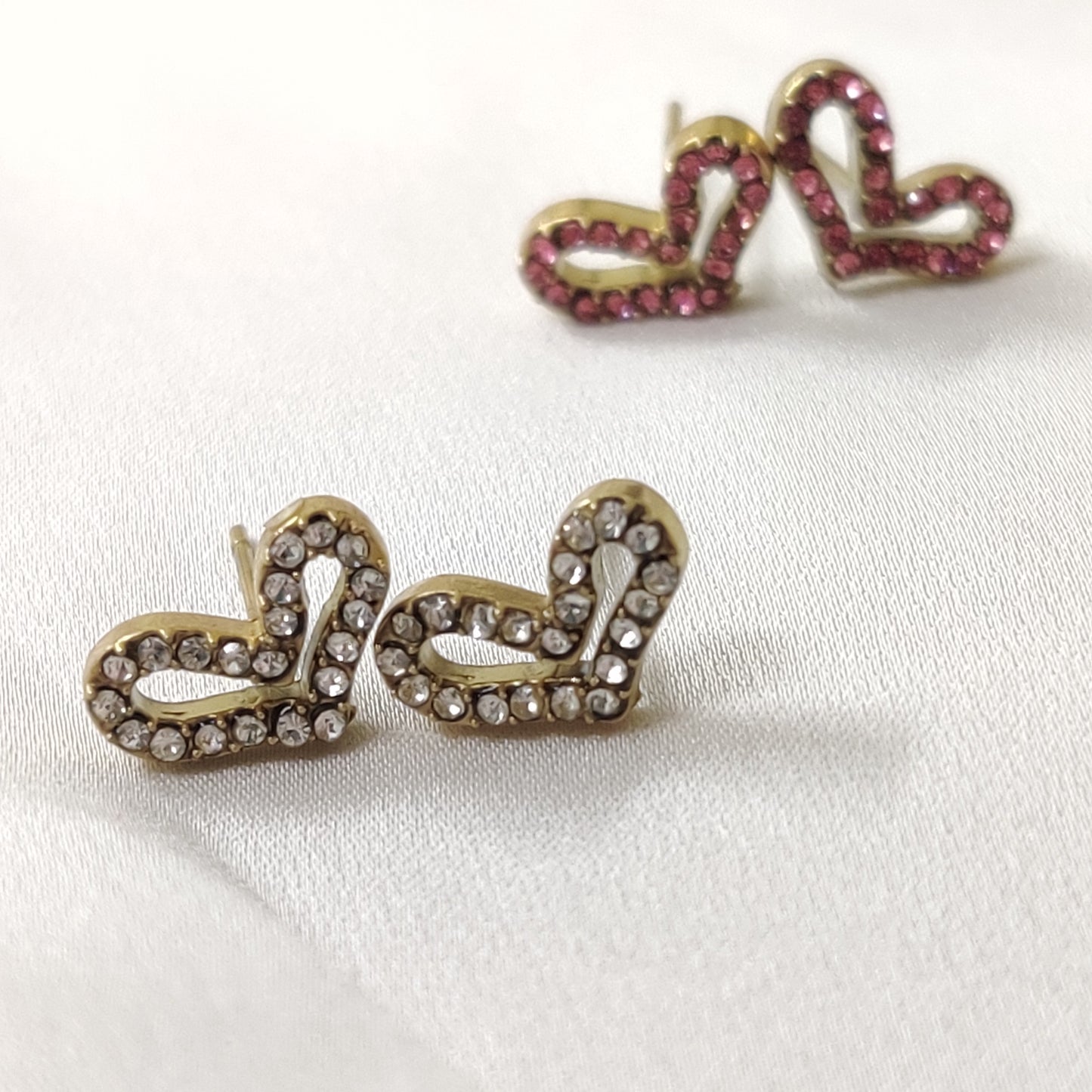 Kit Earrings- White