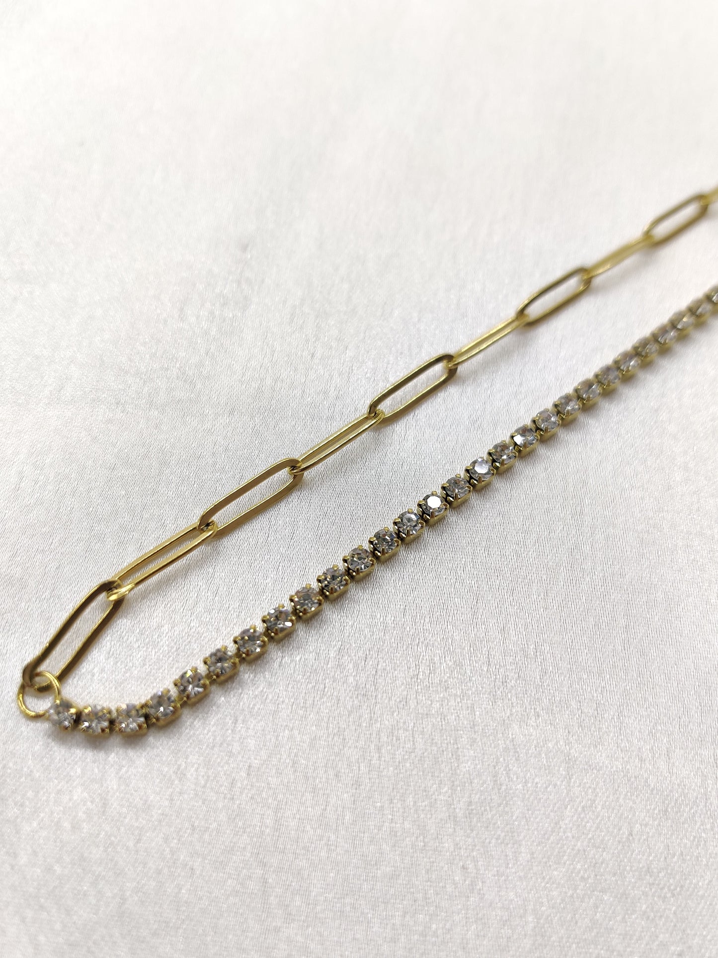 Evie Necklace