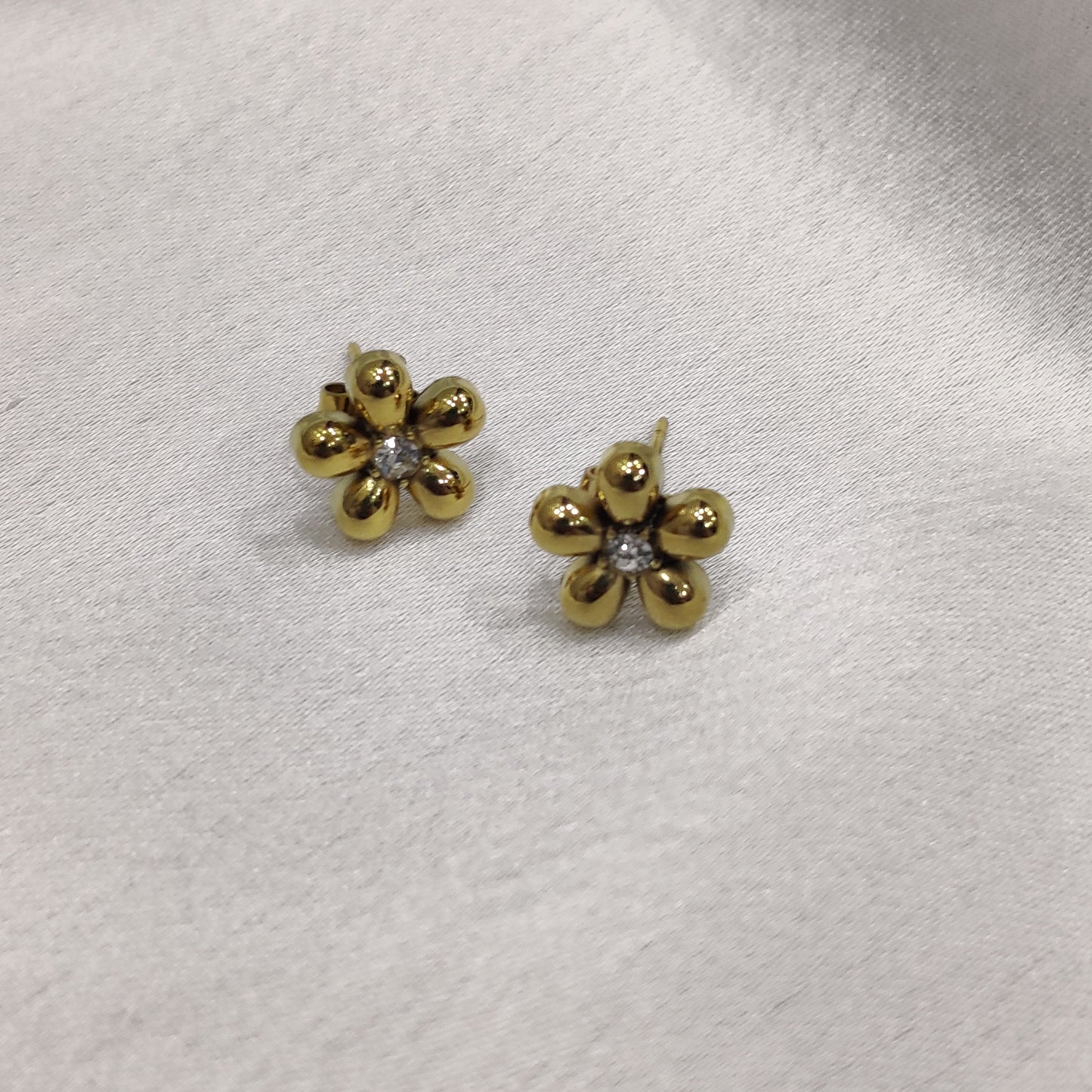 Daiz Earrings
