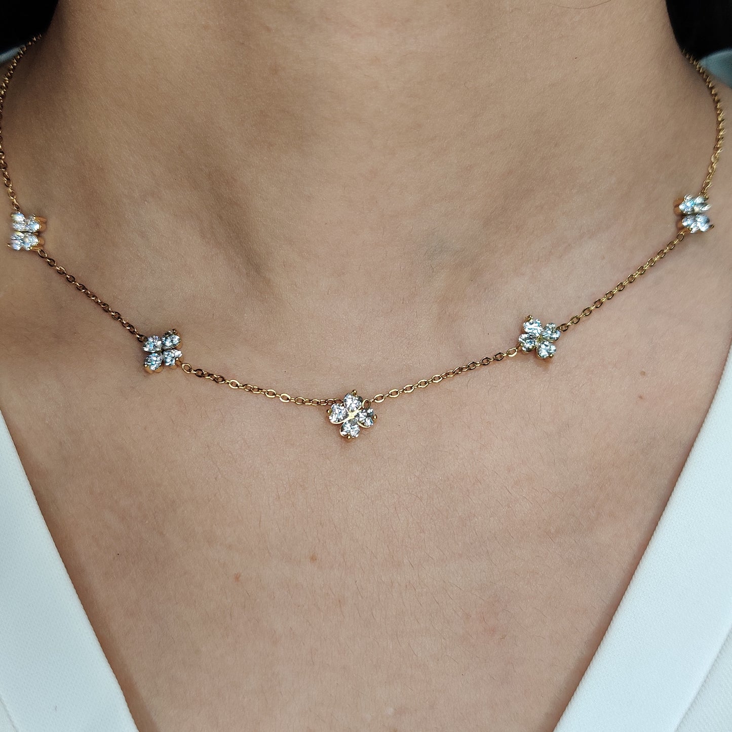 Fluer 5 Necklace