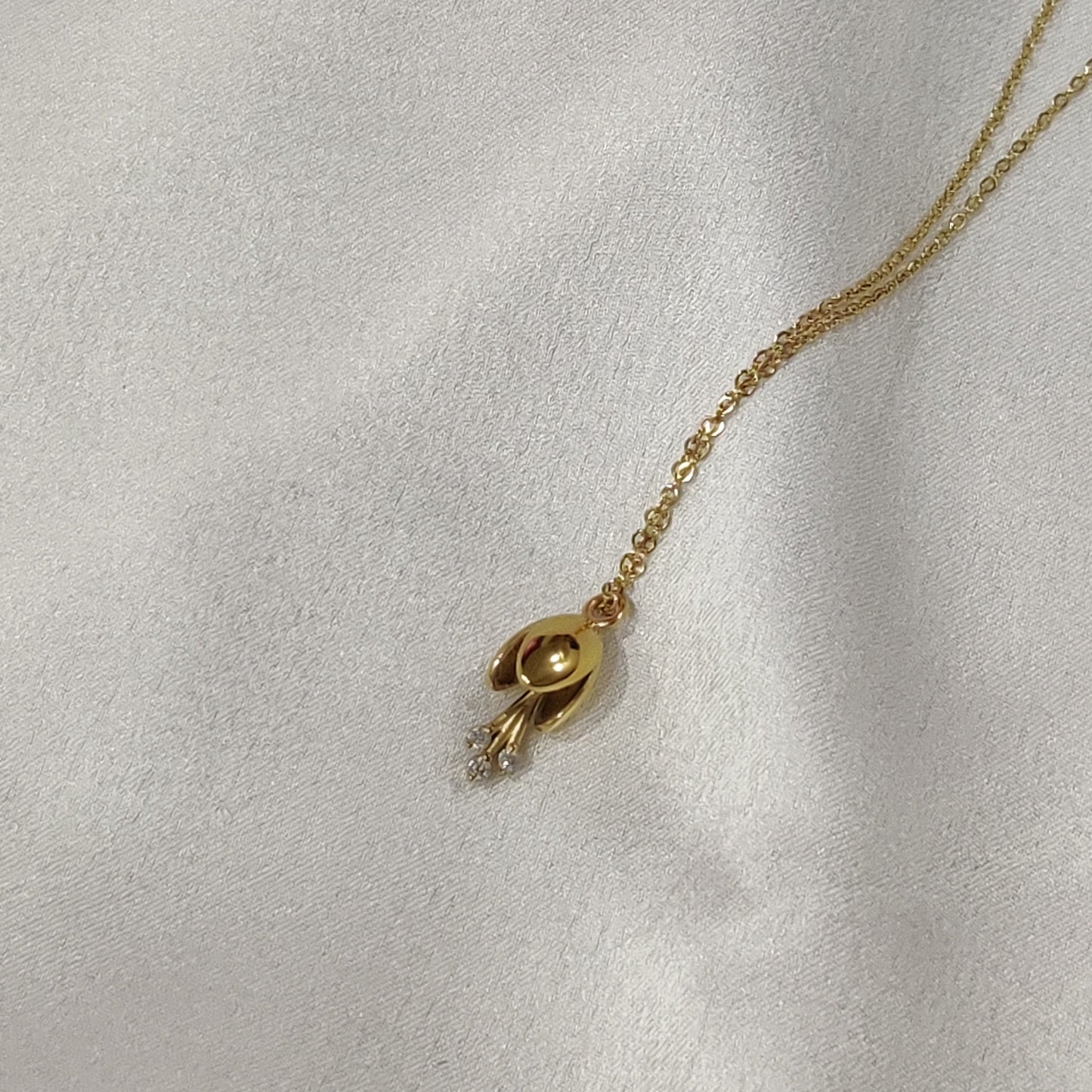 Tulip Necklace
