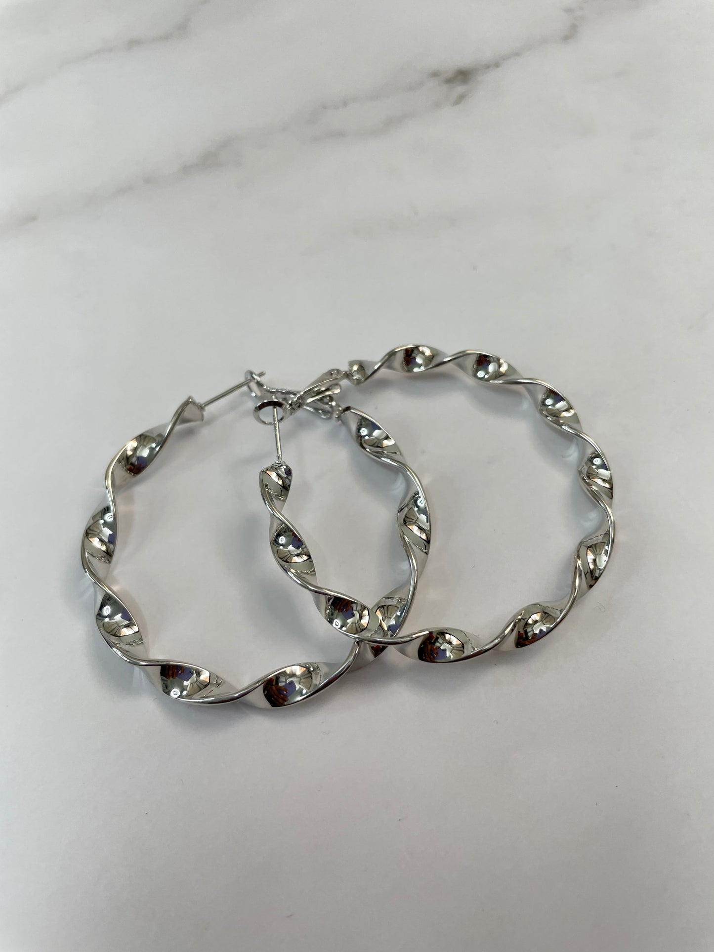 Tia Hoops, Silver
