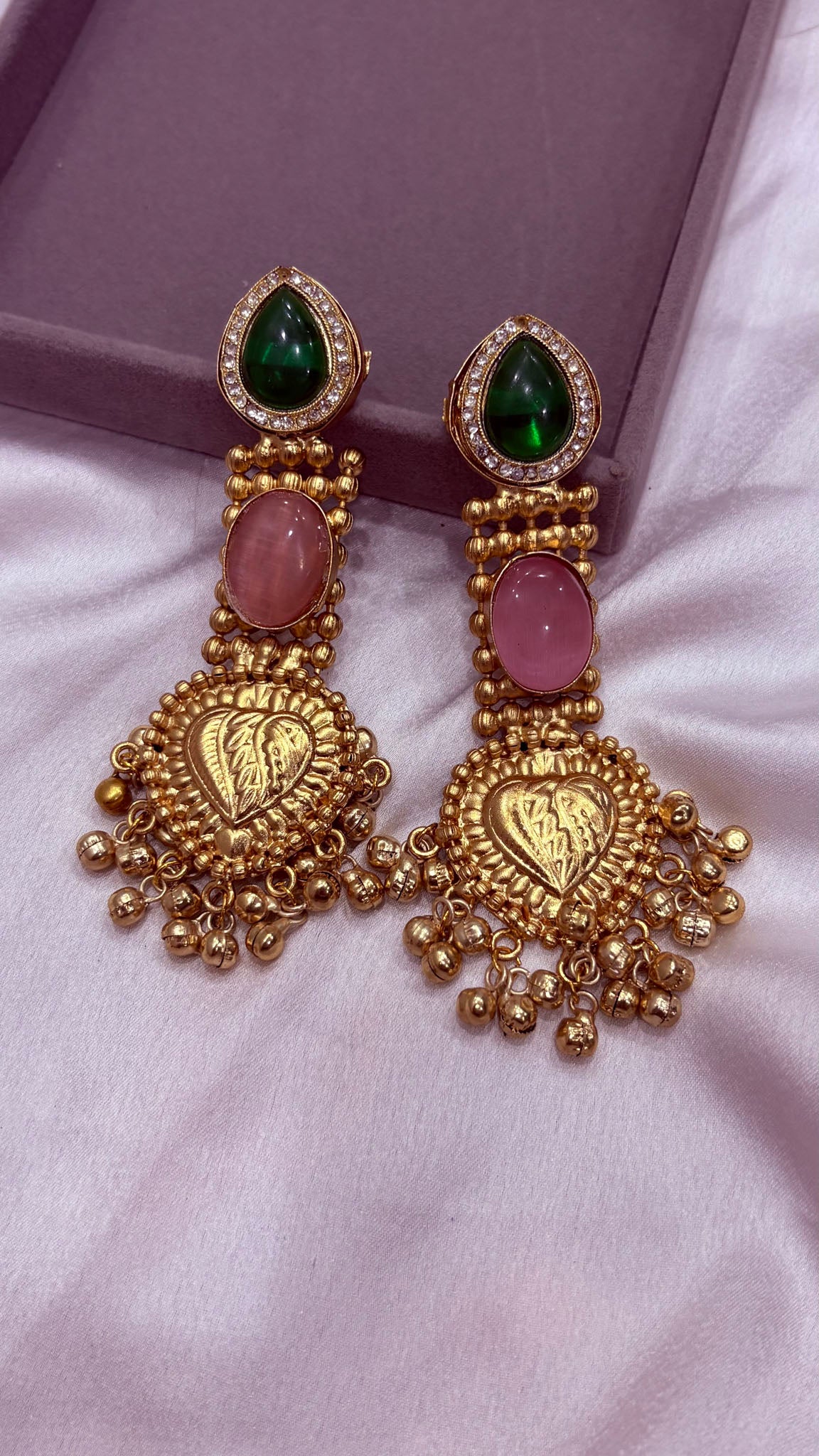 Manira Jhumka