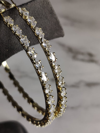 Lily Hoops, Gold
