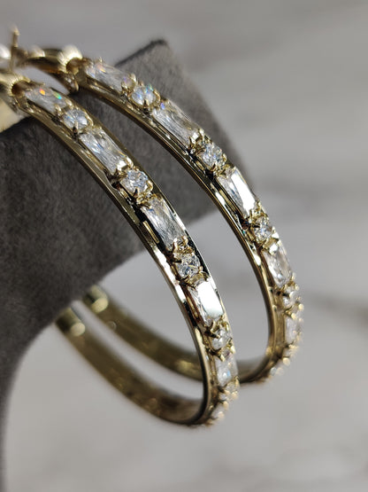 Daisy Hoops Small, Gold