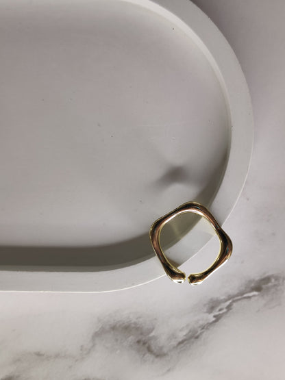 Square Ring
