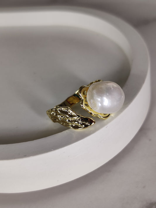 Pearl Ring