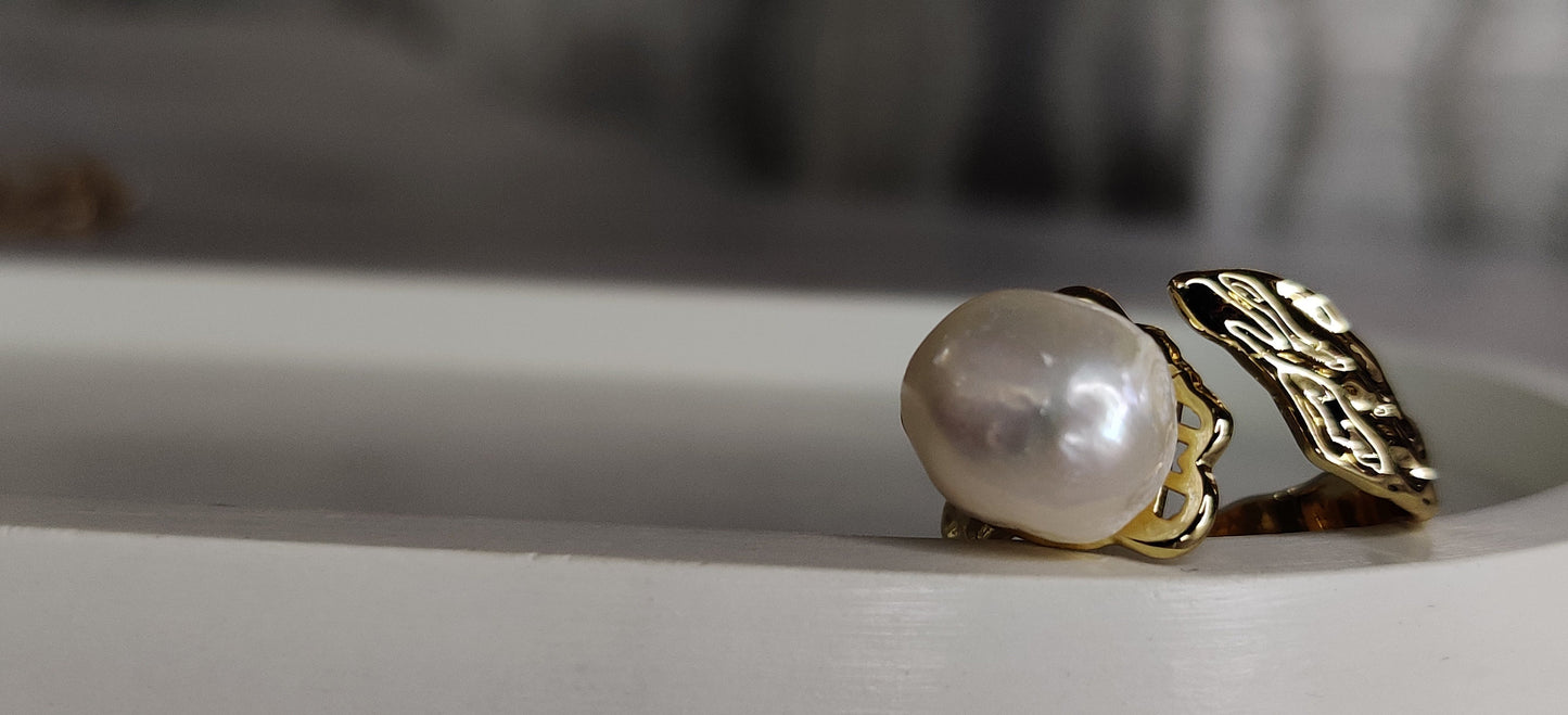 Pearl Ring