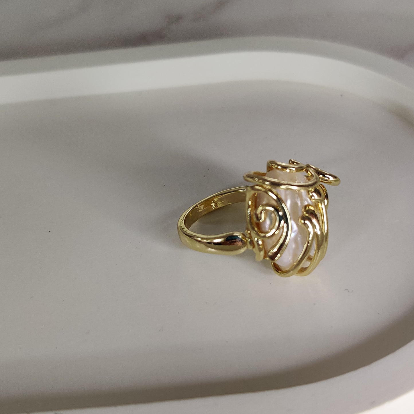 Cage Ring