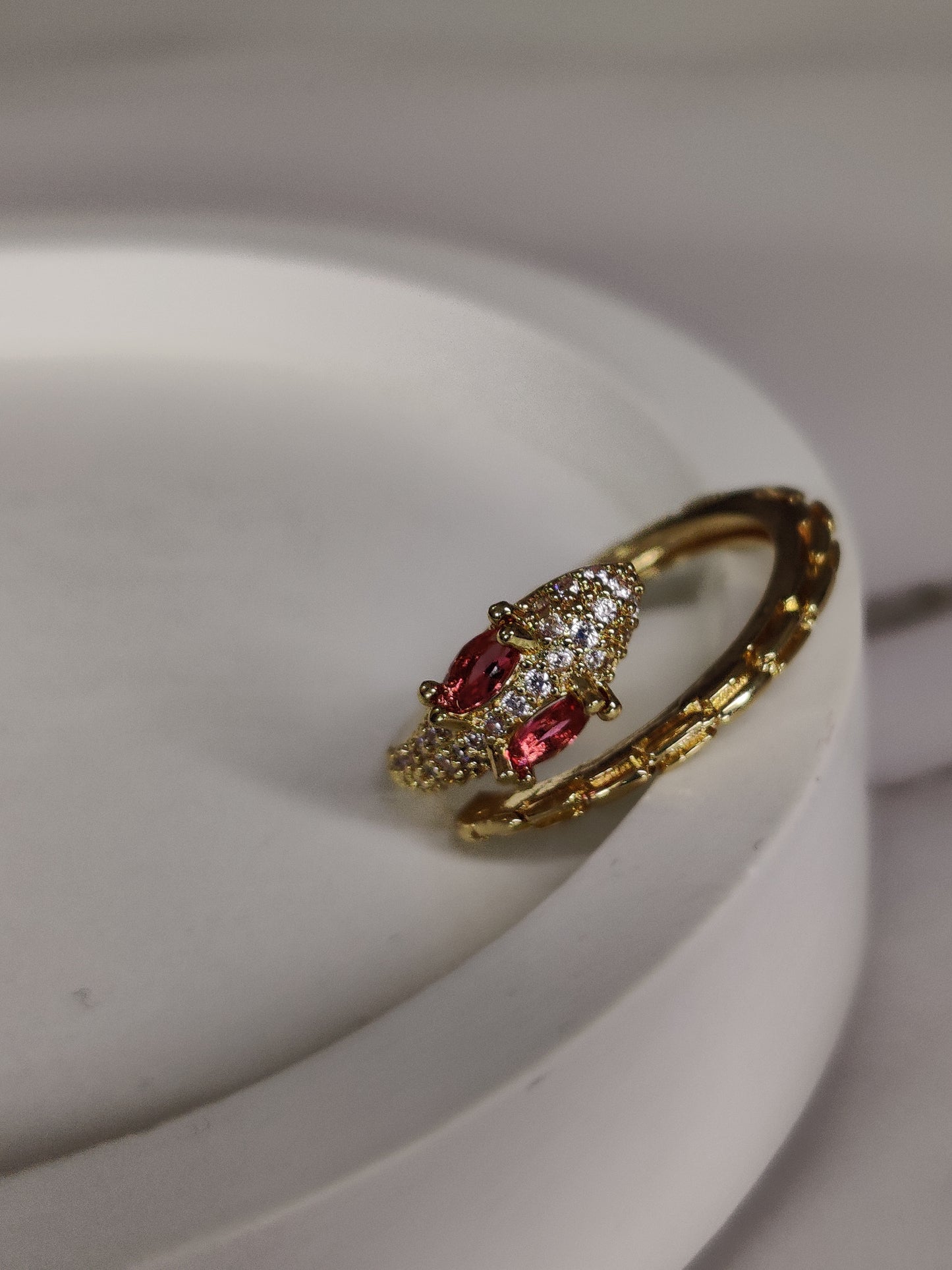 Viper Ring, Gold