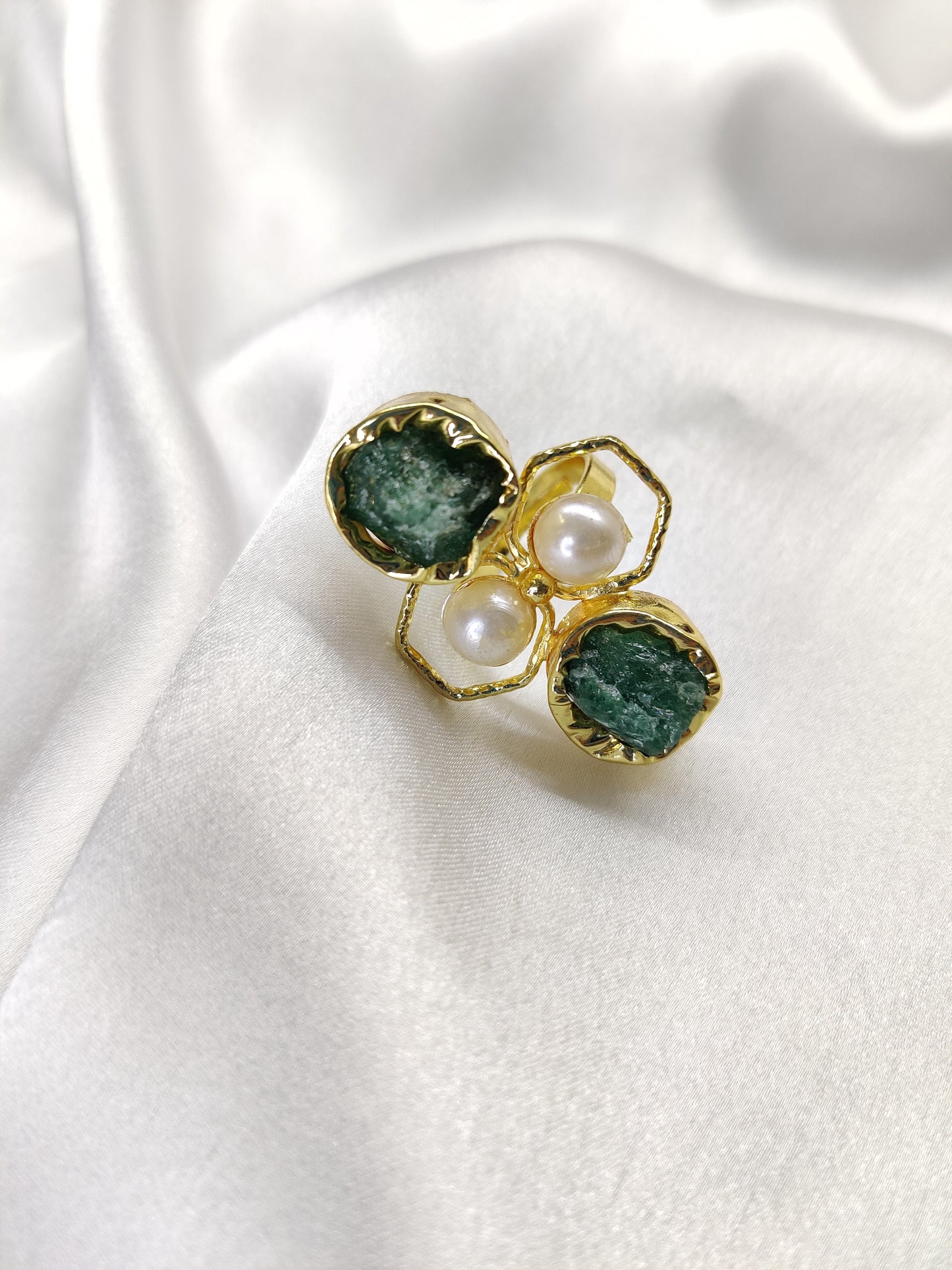 Eight Ring, Emerald