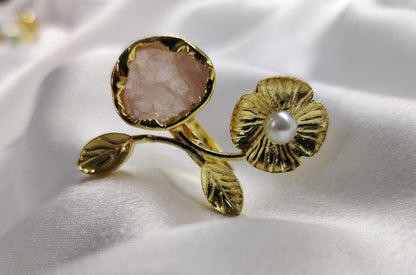 Flower Ring, Rose Quartz