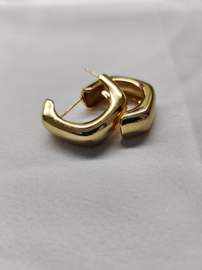 Cassy Hoops