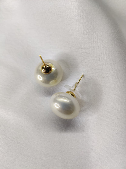 Pearl Studs