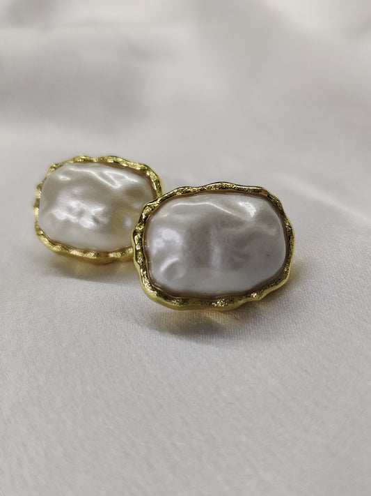 Ana Pearl Studs