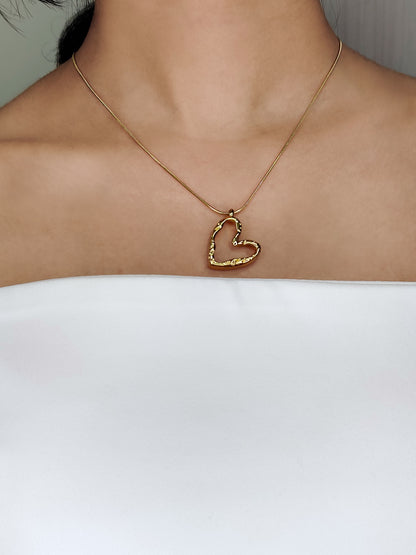 Ada Heart Necklace