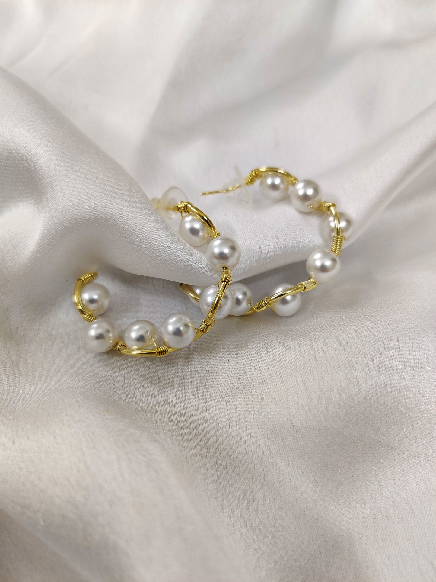 Pearl Twirl Hoops