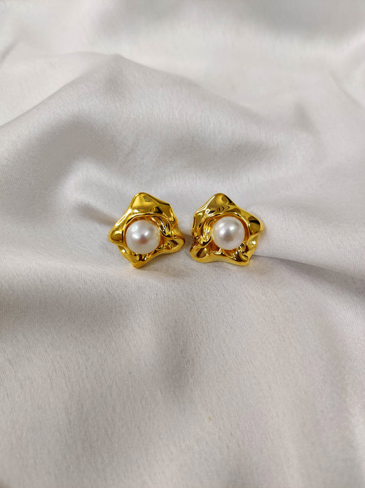 Noelle Earrings