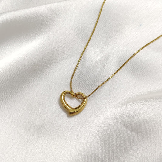 Piper Necklace
