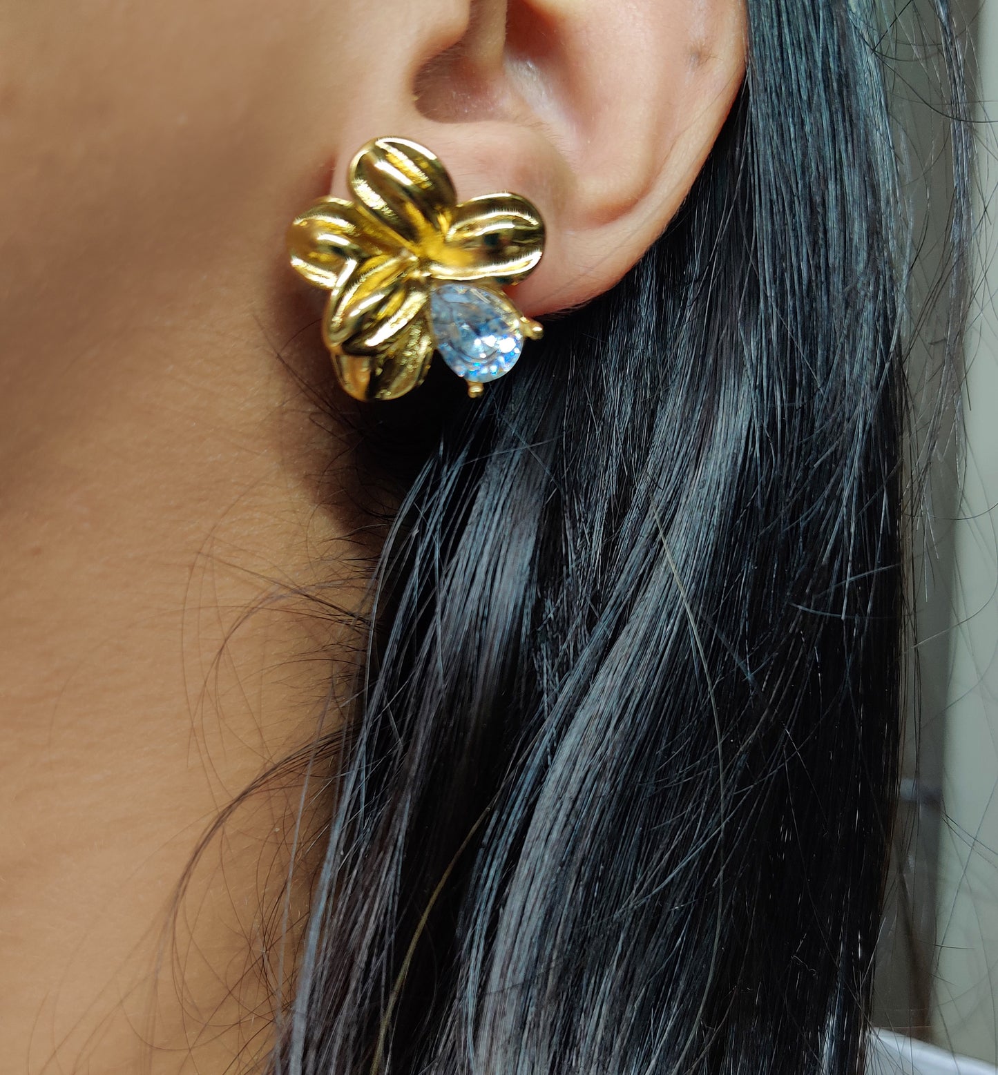 Zoee Earrings