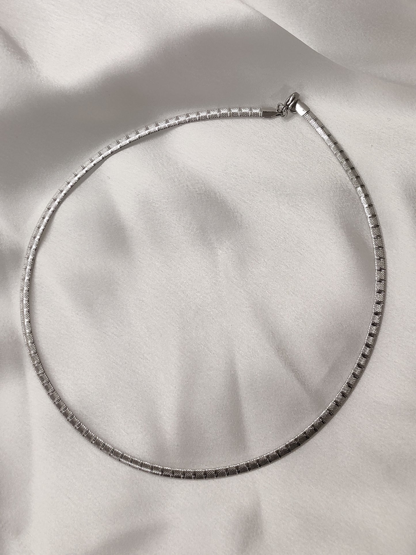 Hasli Necklace - Silver